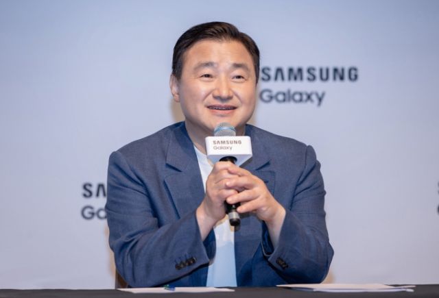 三星卢泰文：平板、手机、笔记本等所有移动设备明年将引入 Galaxy AI